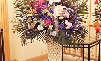 熊本県熊本市ホテル様へ祝花